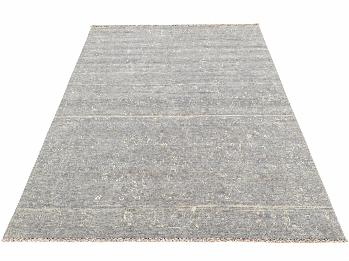 RH Montero Wool Rug – 10' × 14' 100% Hand-Spun Wool | Hand-Knotted
