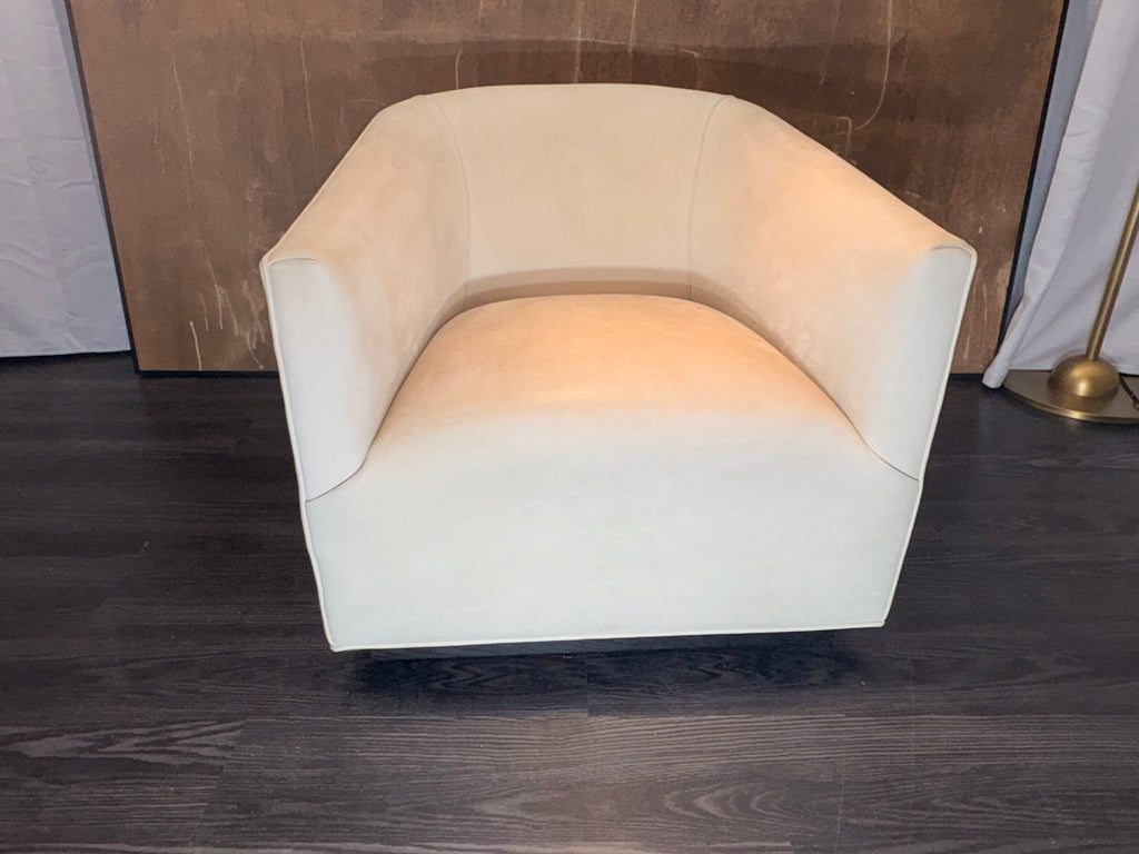 RH 1950s Italian Shelter Arm Leather Chair | Classic Depth | Italian Veneto | Ivory
