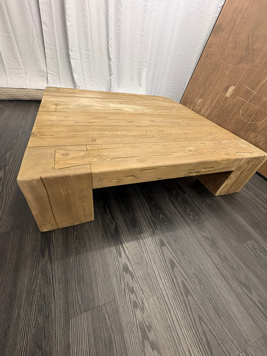 RH Restoration Hardware Reclaimed English Beam Coffee Table

Solid Reclaimed English Pine | Monumental 59" Scale | One-of-a-Kind Character