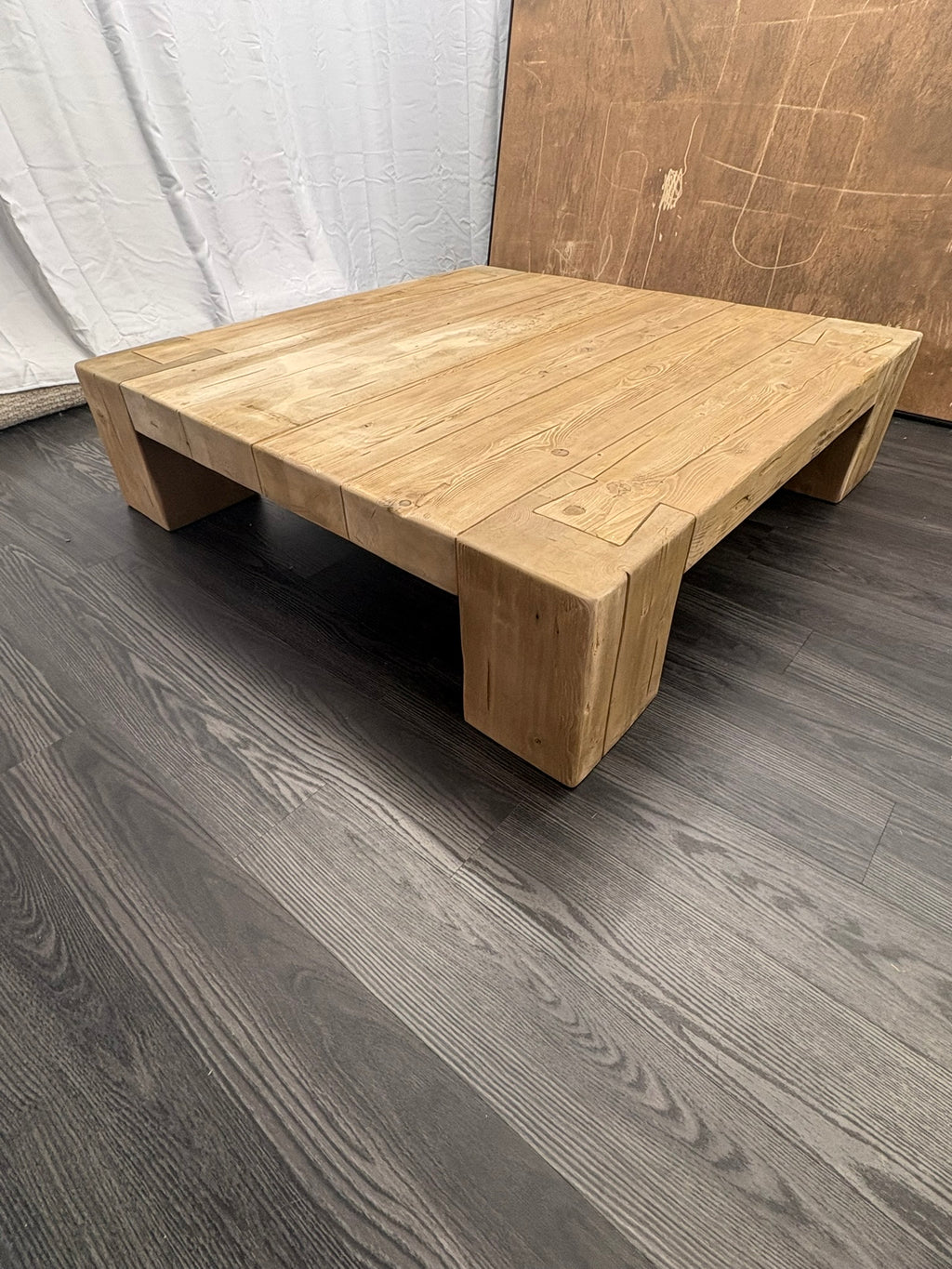 RH Restoration Hardware Reclaimed English Beam Coffee Table

Solid Reclaimed English Pine | Monumental 59" Scale | One-of-a-Kind Character