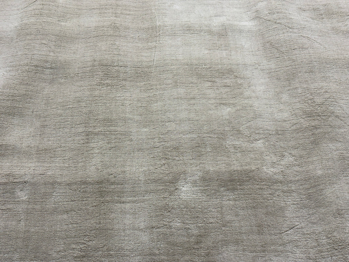RH Malta Linen Rug – 10' × 14' 100% Linen | Hand-Loomed Luxury Construction | Rare RH Collection