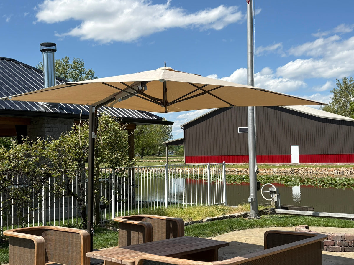TUUCI® Ocean Master Cantilever Umbrella – 10' Square
Bronze | Marine-Grade Canvas | 600 LB Freestanding Base