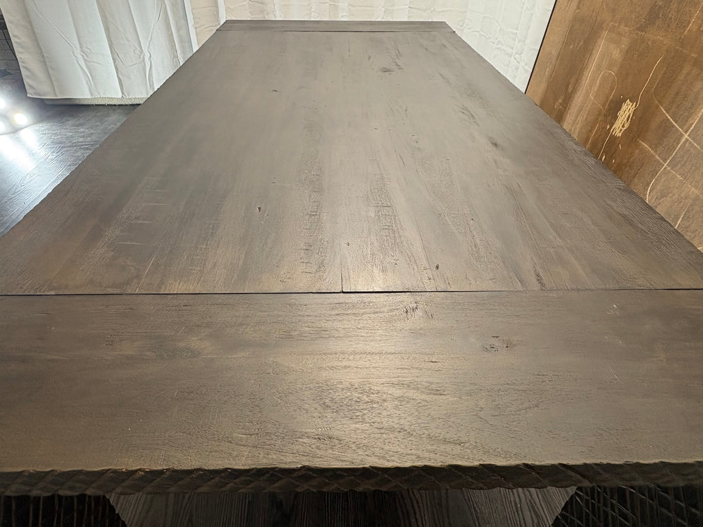RH Kendari Rectangular Dining Table – 84"