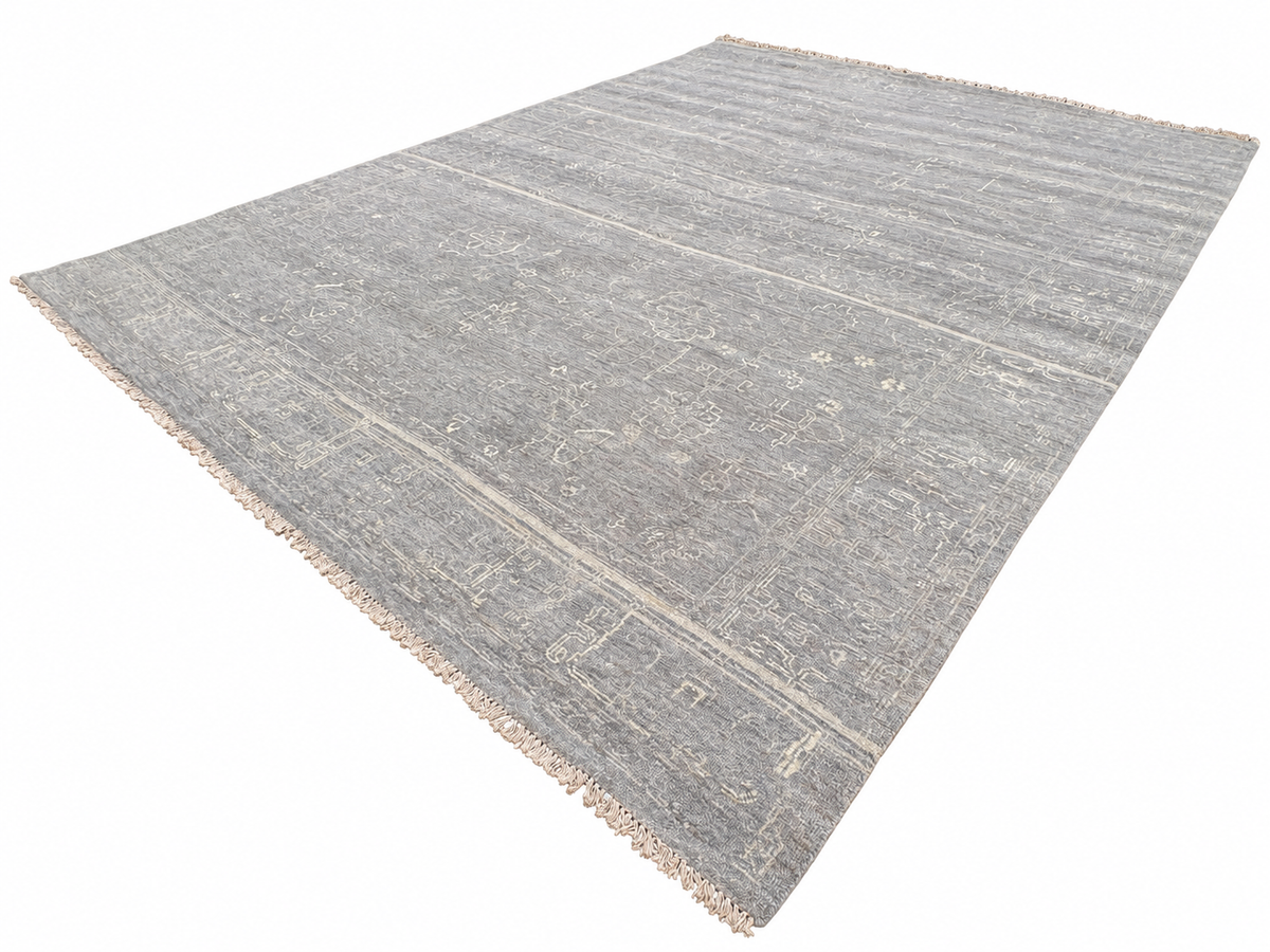 RH Montero Wool Rug – 10' × 14' 100% Hand-Spun Wool | Hand-Knotted
