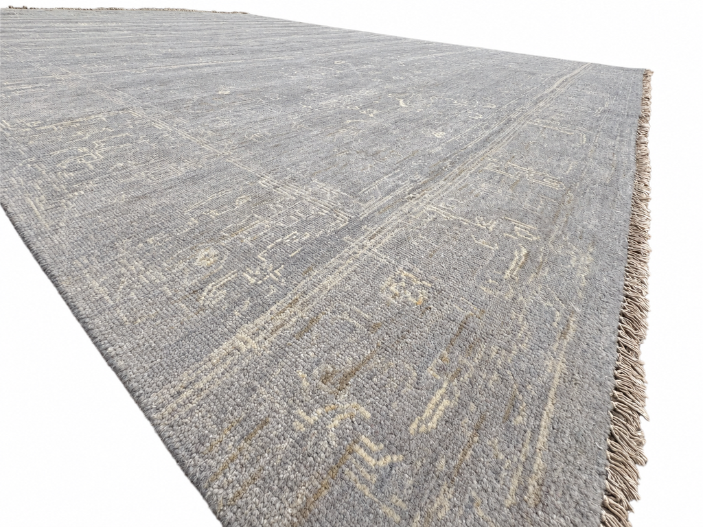 RH Montero Wool Rug – 10' × 14' 100% Hand-Spun Wool | Hand-Knotted