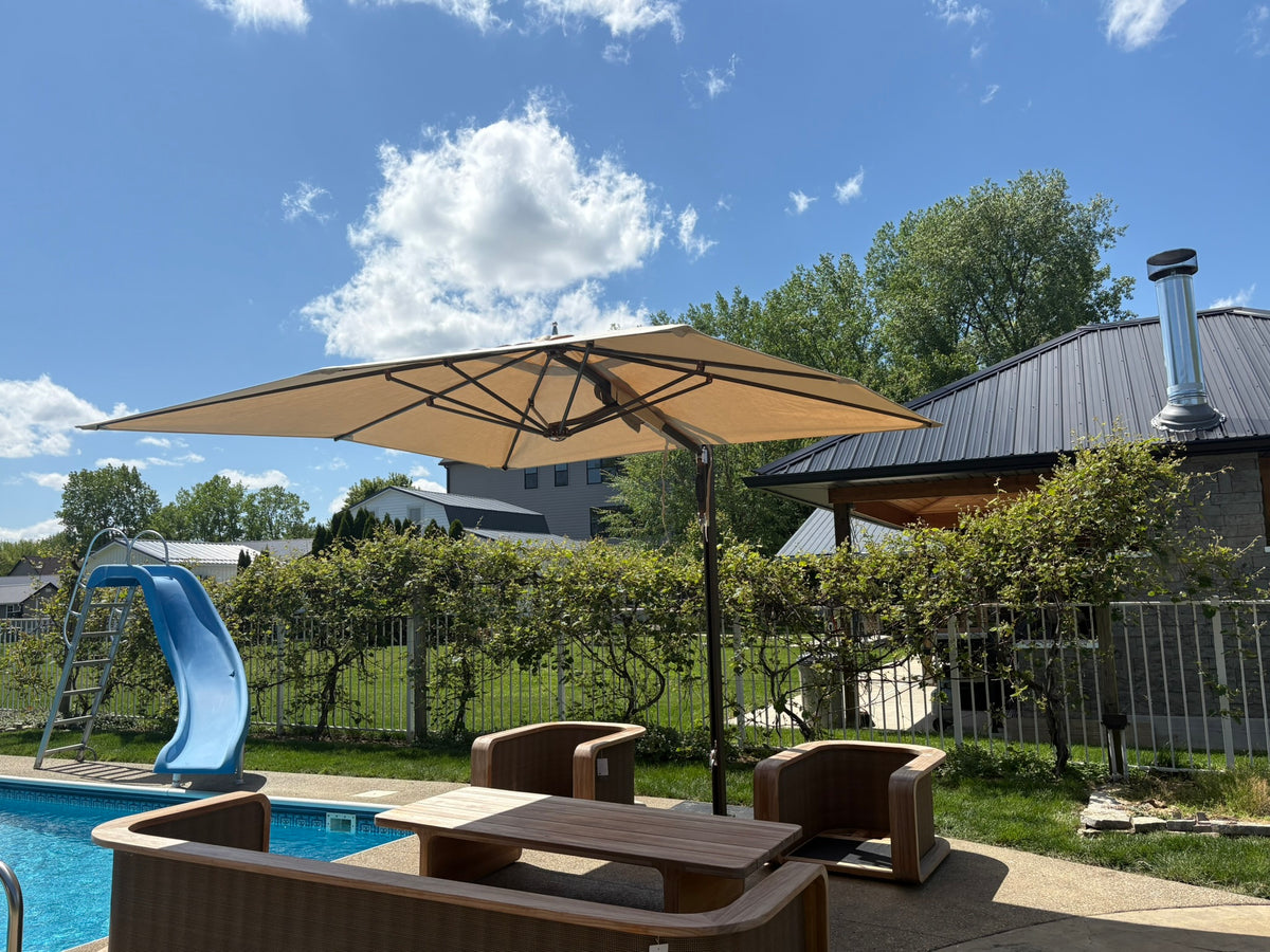 TUUCI® Ocean Master Cantilever Umbrella – 10' Square
Bronze | Marine-Grade Canvas | 600 LB Freestanding Base