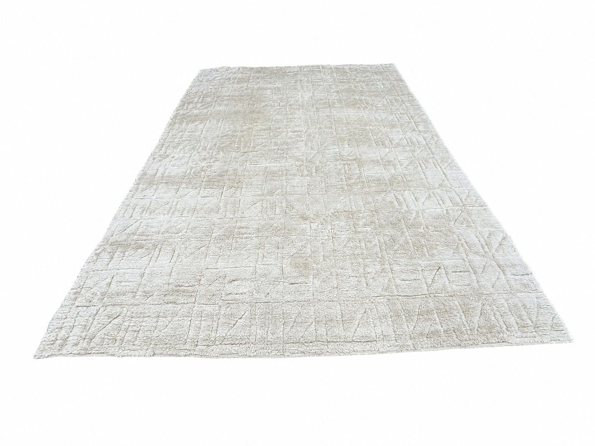 RH Kinari Wool Rug – 10' × 14' Ivory | Wool | Hand-Knotted