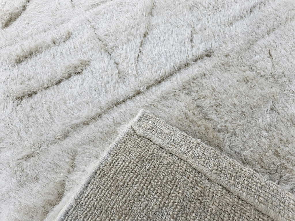 RH Kinari Wool Rug – 10' × 14' Ivory | Wool | Hand-Knotted