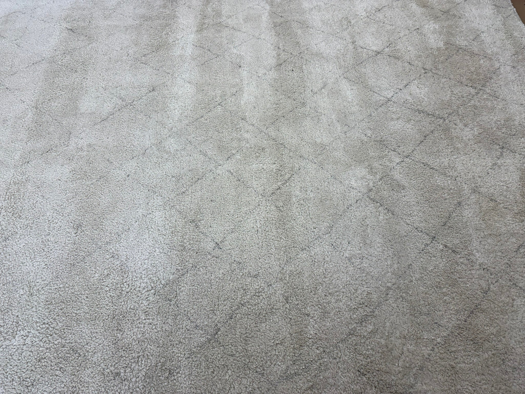 RH Iman Diamond Wool Rug 9x12 - Ivory/Silver