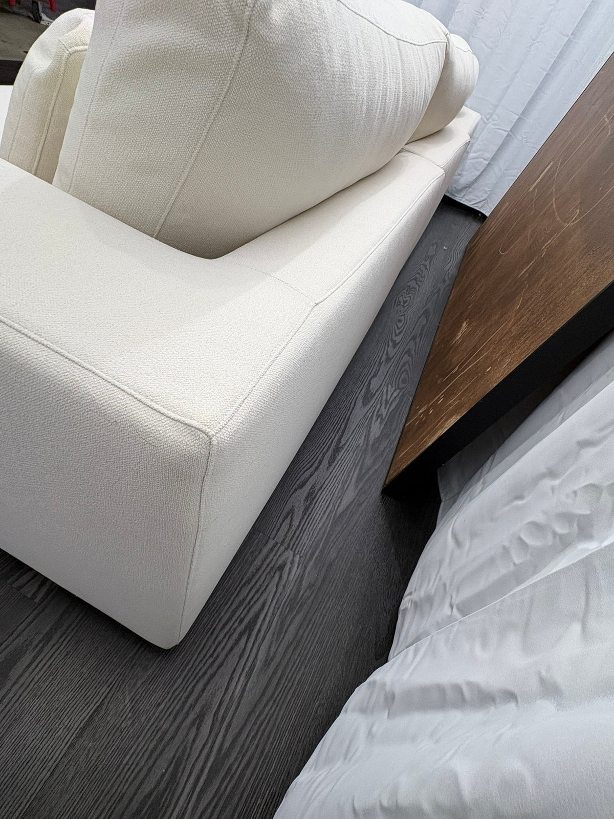 RH Lugano Modular 4-Piece Sectional | Italy | Down | Performance Linen Weave – Natural