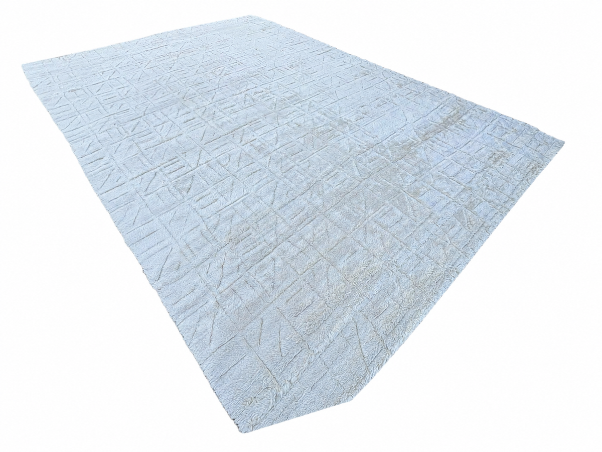 RH Kinari Wool Rug – 10' × 14' Ivory | Wool | Hand-Knotted