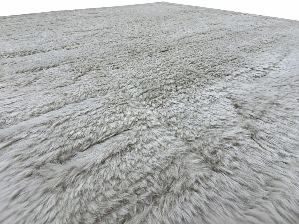 RH Kinari Wool Rug – 10' × 14' Ivory | Wool | Hand-Knotted