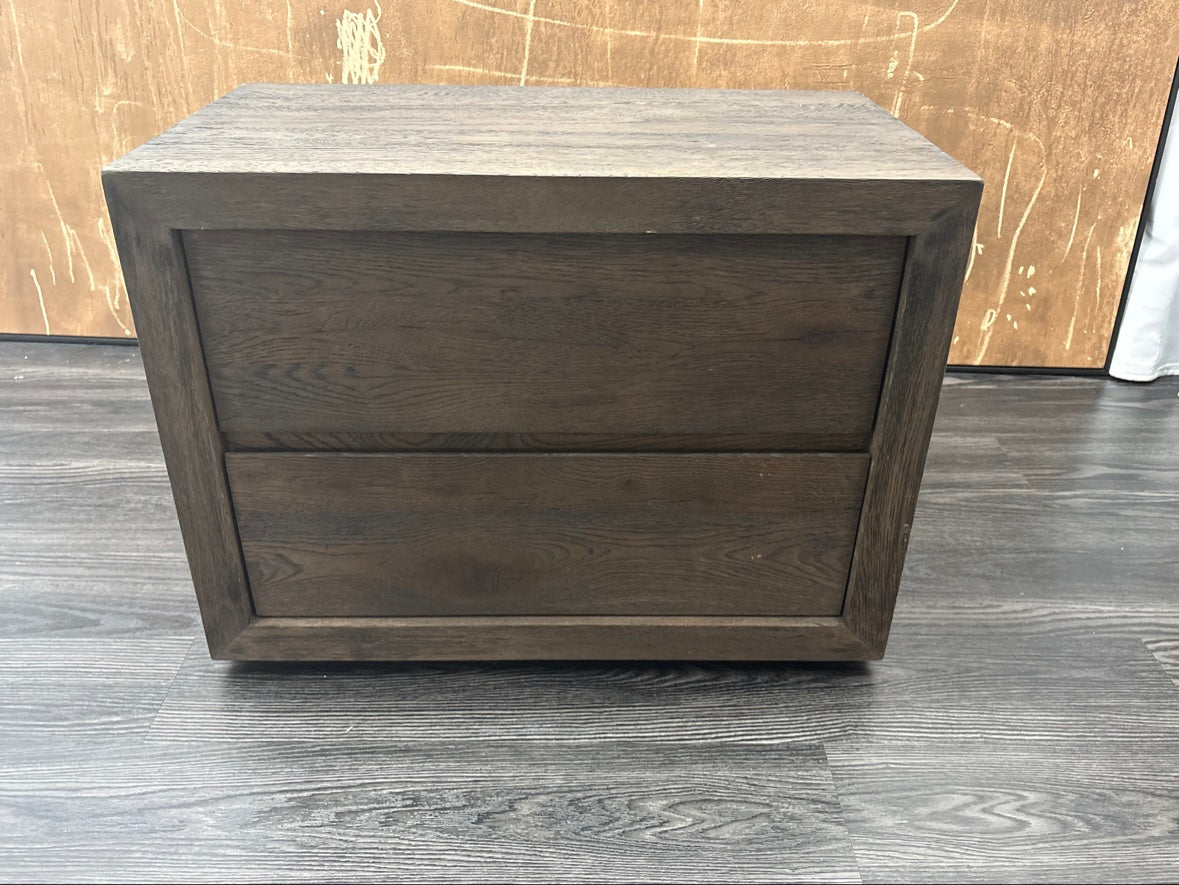 RH Drifted Reclaimed Oak Closed Nightstand – 32" – Drifted Brown Oak