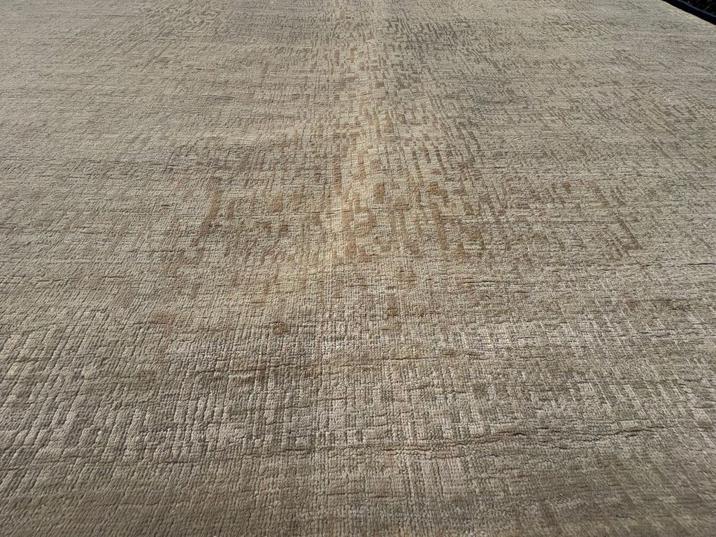 RH Matrice Wool & Silk Rug – 10' × 14' Ivory | Hand-Knotted Wool & Silk
