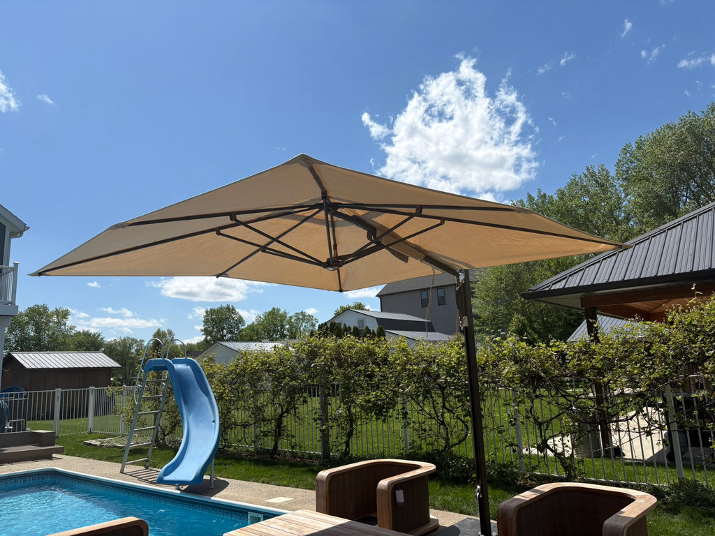 TUUCI® Ocean Master Cantilever Umbrella – 10' Square
Bronze | Marine-Grade Canvas | 600 LB Freestanding Base