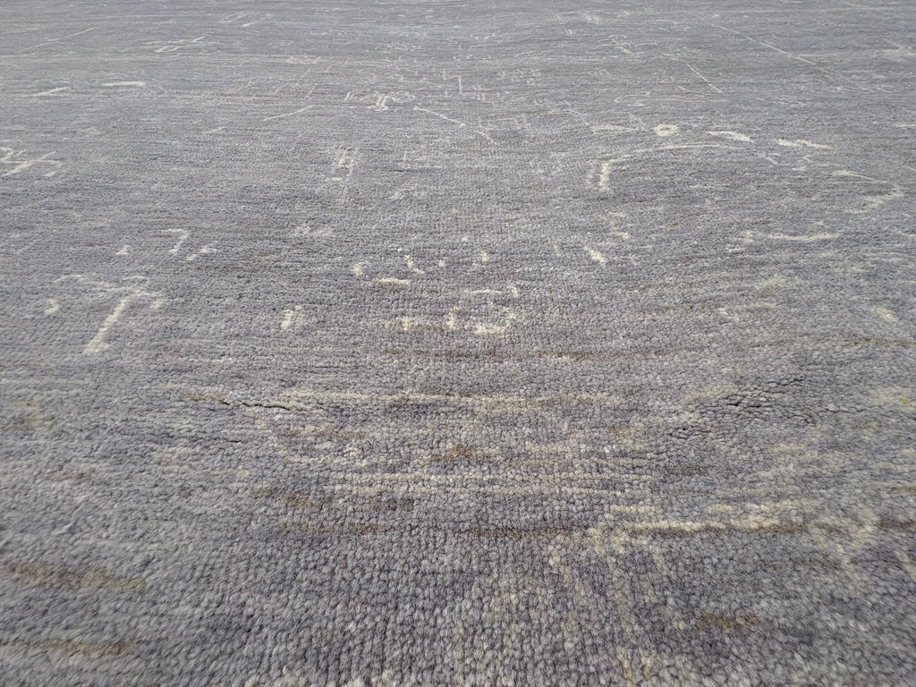 RH Montero Wool Rug – 10' × 14' 100% Hand-Spun Wool | Hand-Knotted