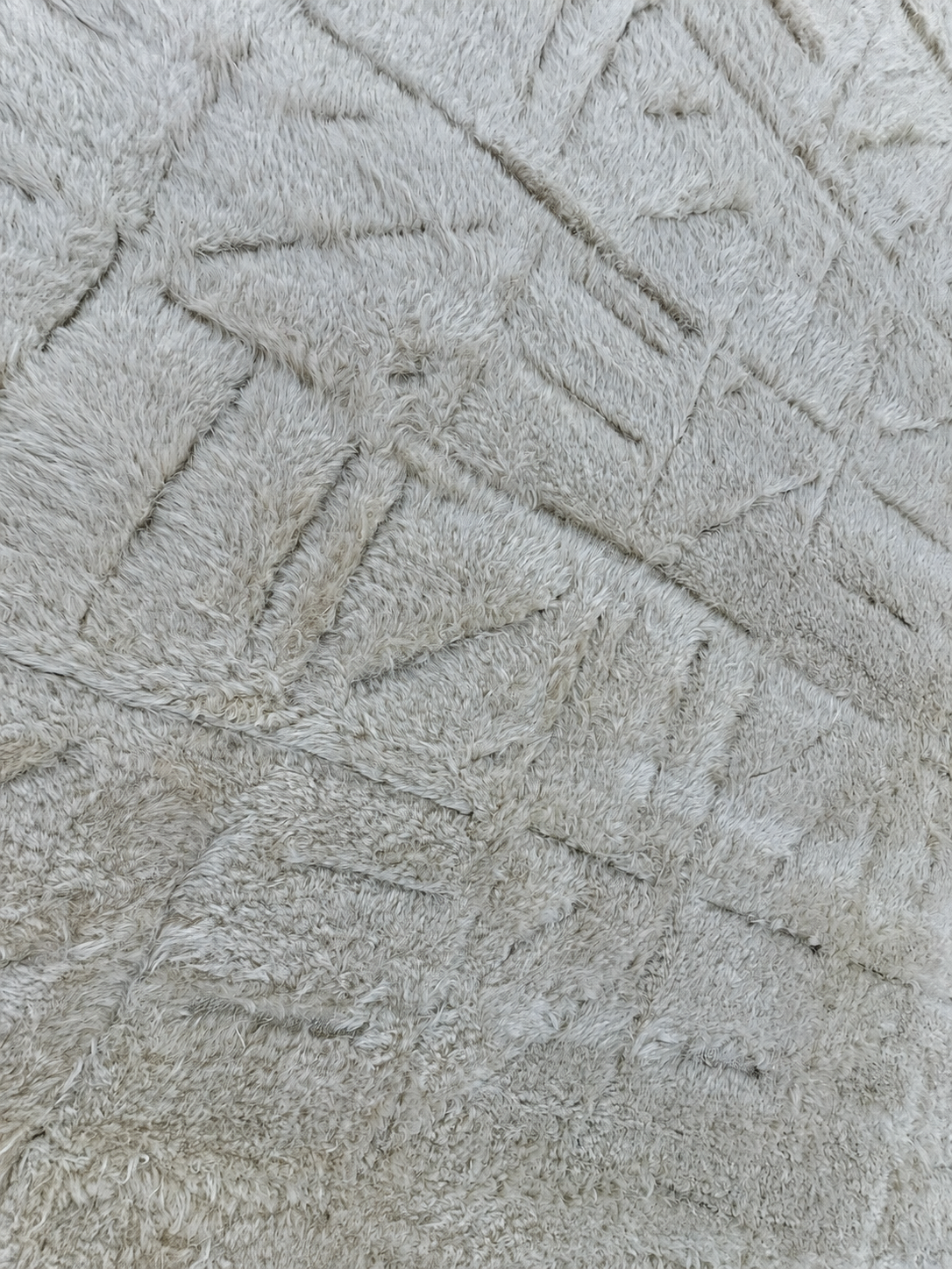 RH Kinari Wool Rug – 10' × 14' Ivory | Wool | Hand-Knotted