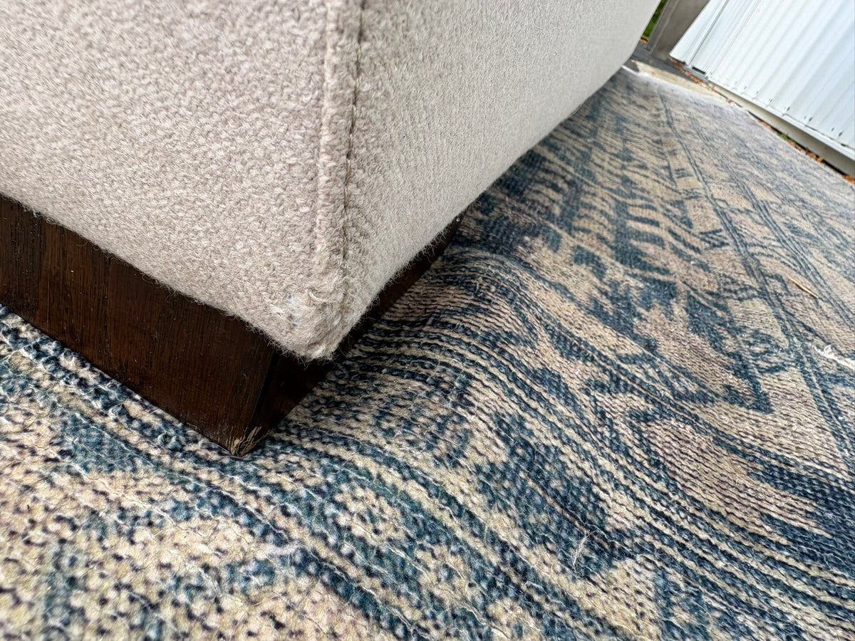 RH Restoration Hardware Parisian Track Arm 2-Cushion Sofa
9' | Luxe 44" Depth | Down-Feather Fill | Holland & Sherry Wool Twill | Dove