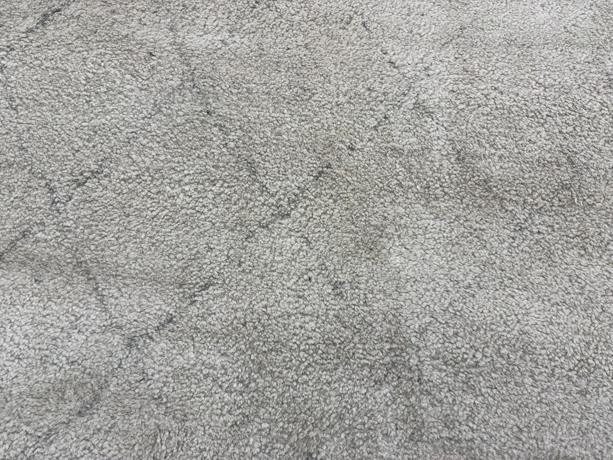 RH Iman Diamond Wool Rug 9x12 - Ivory/Silver