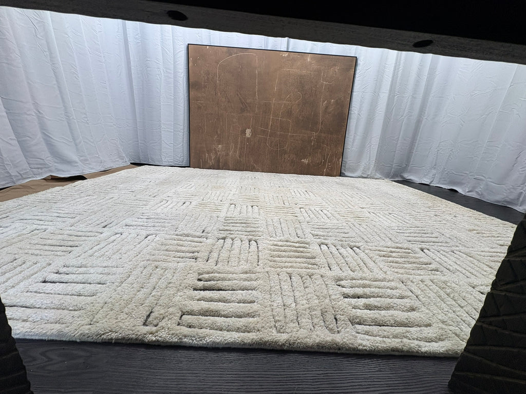 RH Basanti Rug – 9' × 12' Marled Ivory/Charcoal | Hand-Knotted Wool Blend | Contemporary Himalayan-Inspired Design