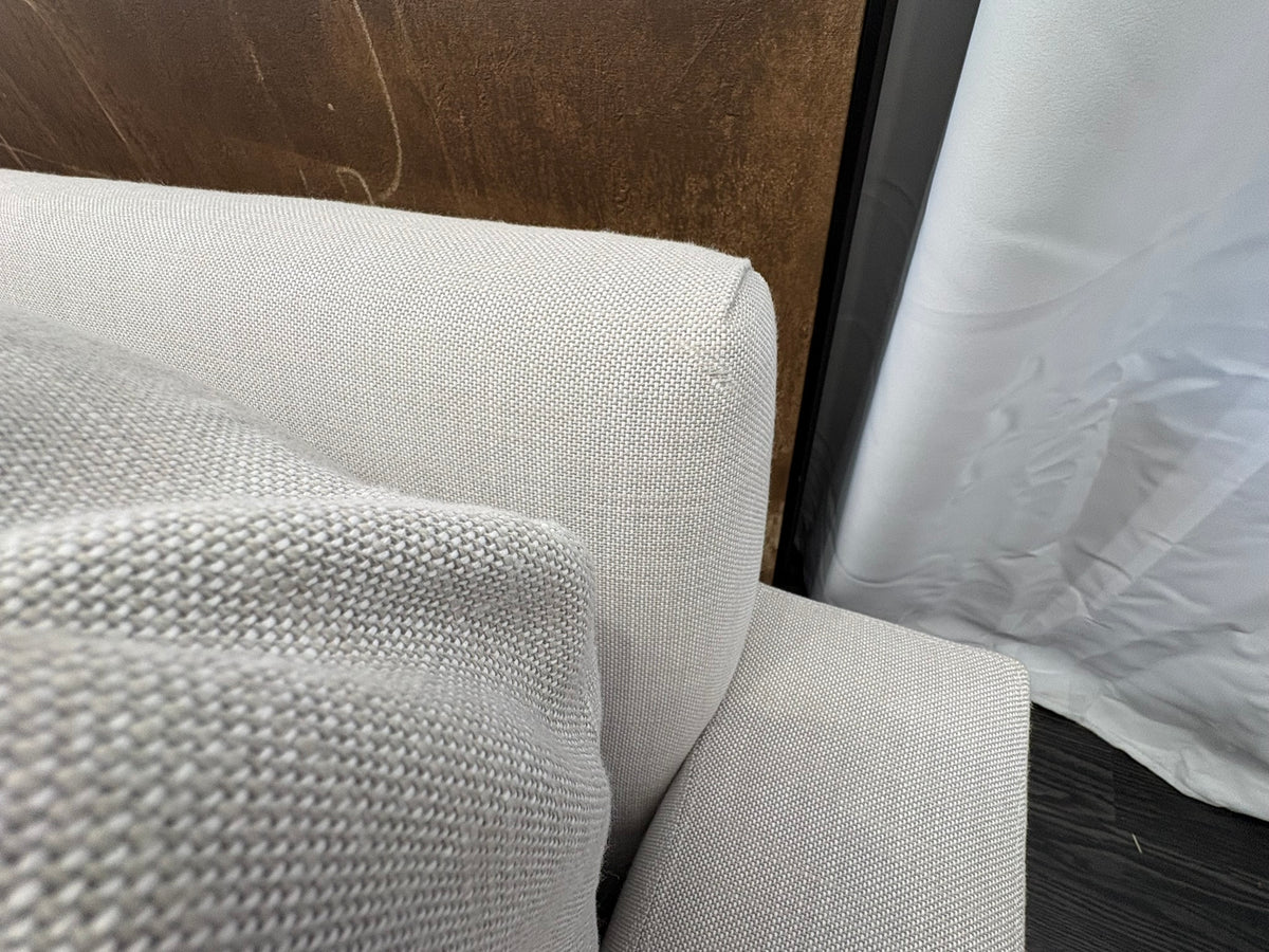 RH Maxwell 8' Classic Sofa — 2-Cushion | Perennials Performance Linen Weave | Dove