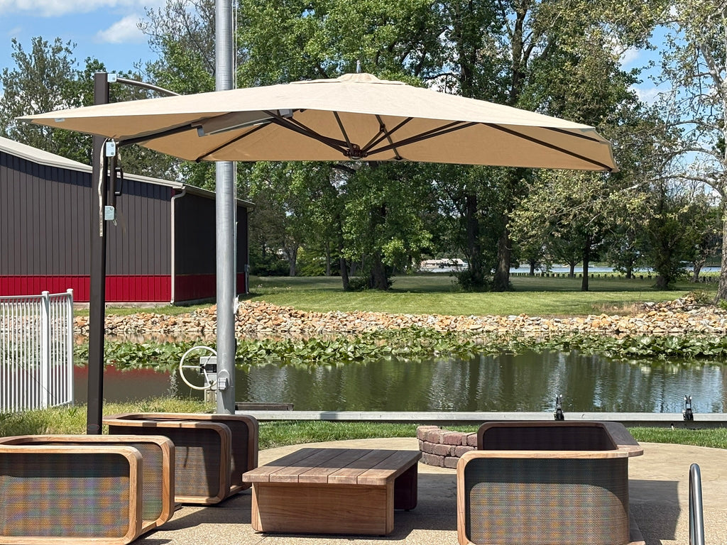 TUUCI® Ocean Master Cantilever Umbrella – 10' Square
Bronze | Marine-Grade Canvas | 600 LB Freestanding Base