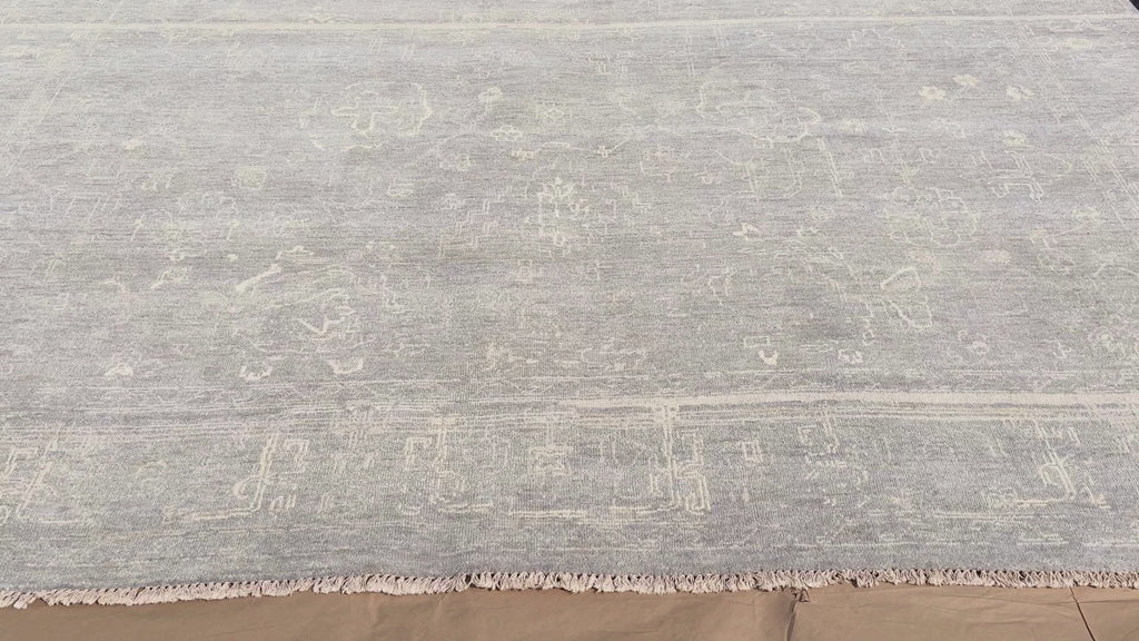 RH Montero Wool Rug – 10' × 14' 100% Hand-Spun Wool | Hand-Knotted