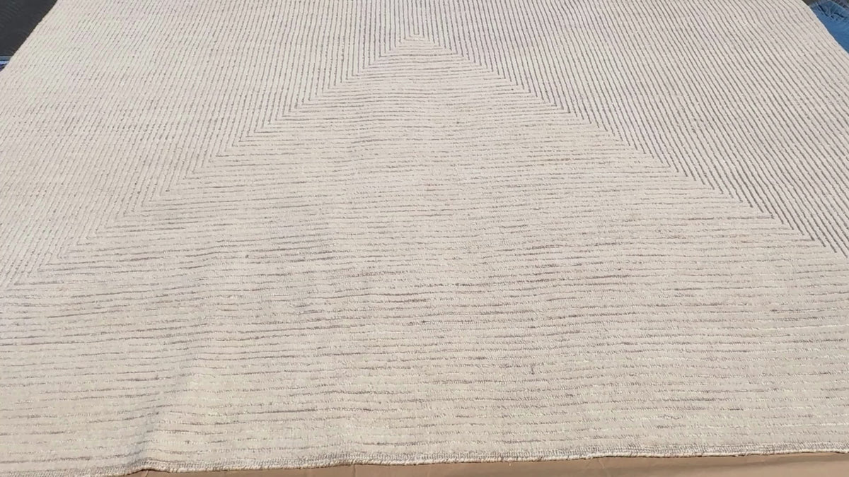RH Ellipse Wool Rug – 10' × 14' Cream | Hand-Knotted | Sculptural High-Low Texture