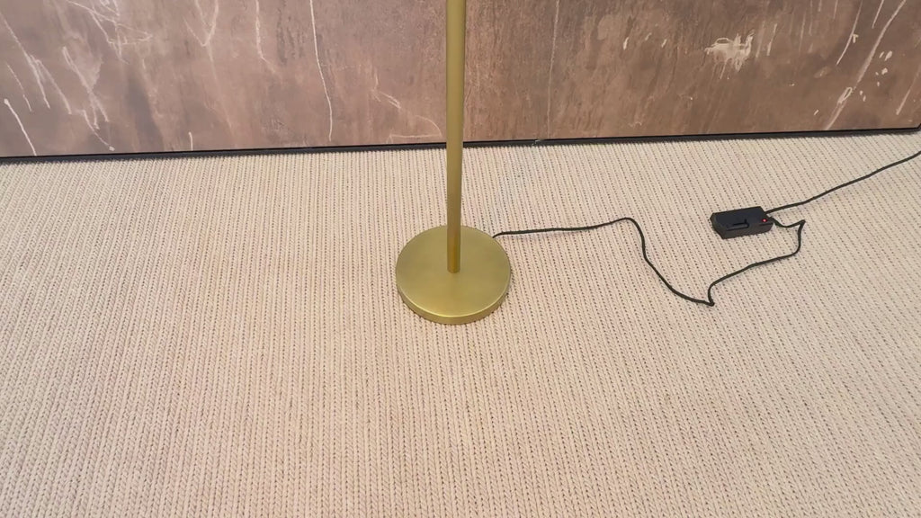 RH Métier Task Floor Lamp Lacquered Burnished Brass | Adjustable Swing Arm | Dimmable Task Lighting