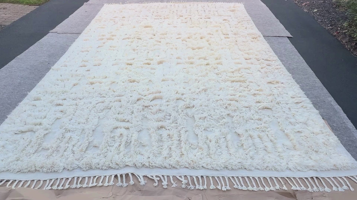 RH Cabila Wool Rug – 9' × 12' Ivory | 87% Wool & 13% Cotton | Hand-Knotted High-Low Construction