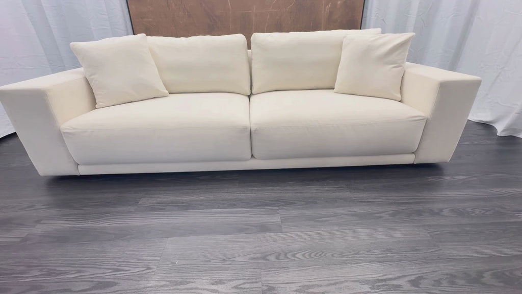 RH Bella 2-Cushion Sofa – 9' Classic Depth - Performance Linen Weave | Natural | Made in Italy