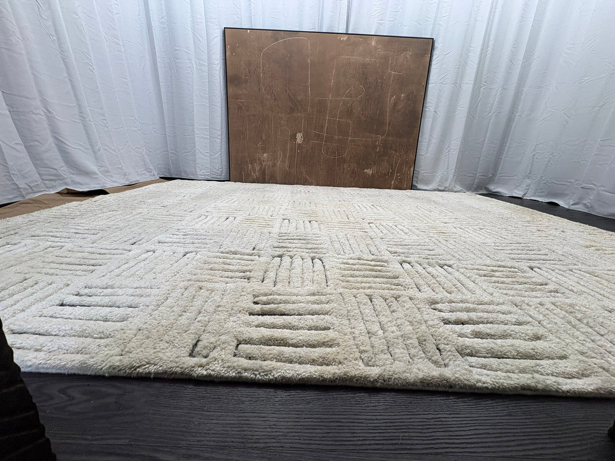 RH Basanti Rug – 9' × 12' Marled Ivory/Charcoal | Hand-Knotted Wool Blend | Contemporary Himalayan-Inspired Design