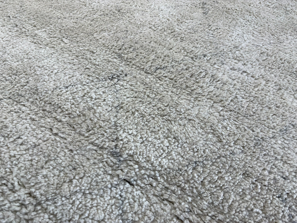 RH Iman Diamond Wool Rug 9x12 - Ivory/Silver