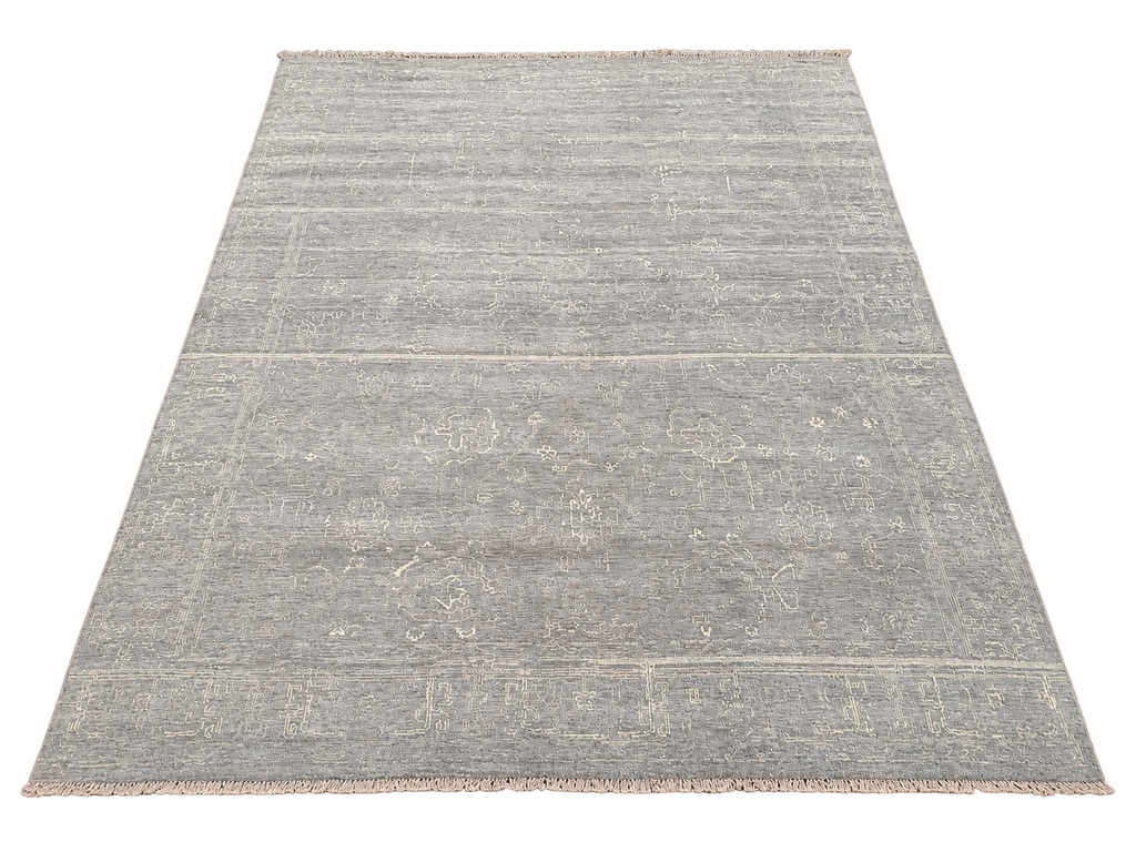 RH Montero Wool Rug – 10' × 14' 100% Hand-Spun Wool | Hand-Knotted
