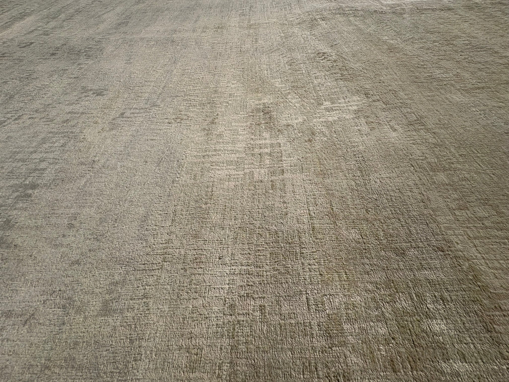 RH Matrice Wool & Silk Rug – 10' × 14' Ivory | Hand-Knotted Wool & Silk