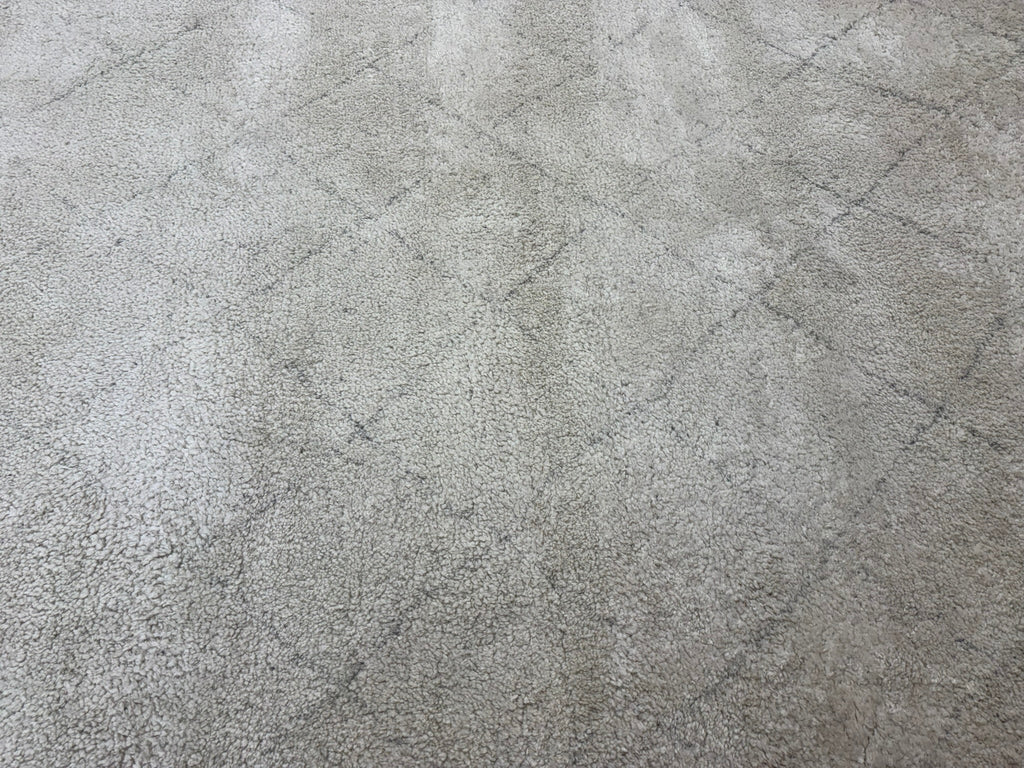 RH Iman Diamond Wool Rug 9x12 - Ivory/Silver