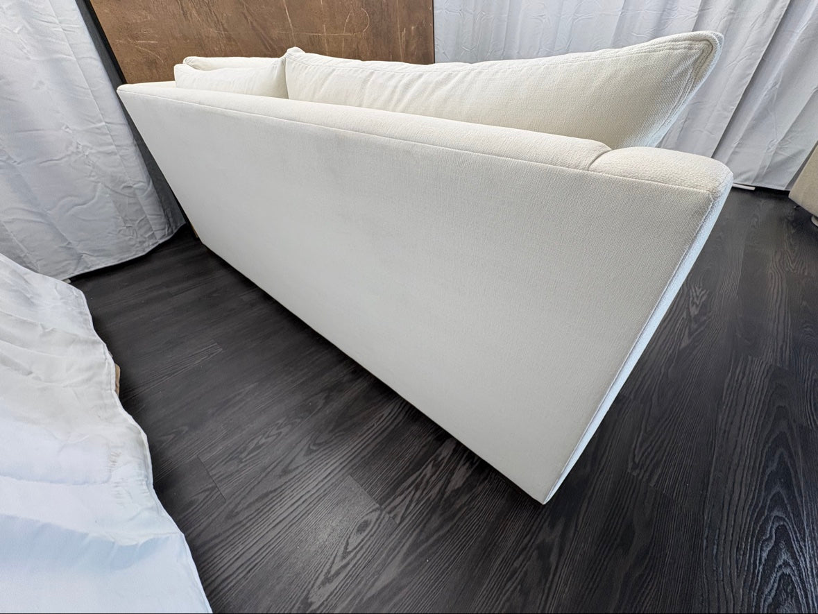 RH Belgian Classic Slope Arm Left-Arm Bench-Cushion L-Sectional