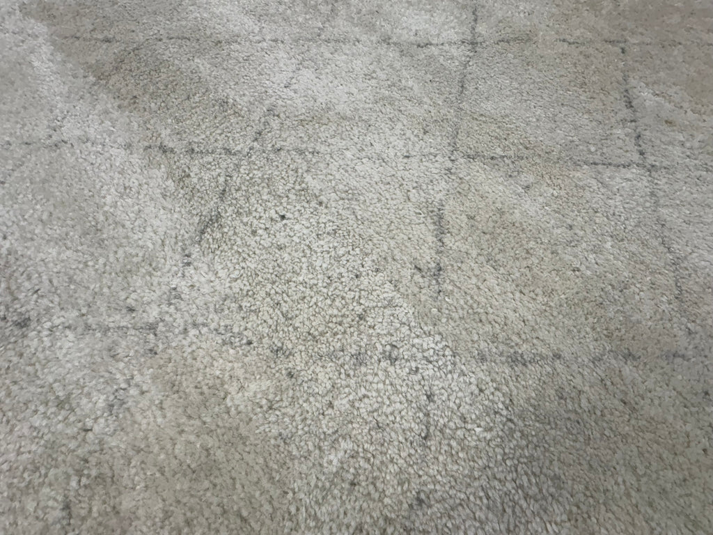 RH Iman Diamond Wool Rug 9x12 - Ivory/Silver